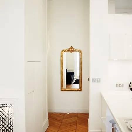 Appartamento De La Paix, - 2 Adults *